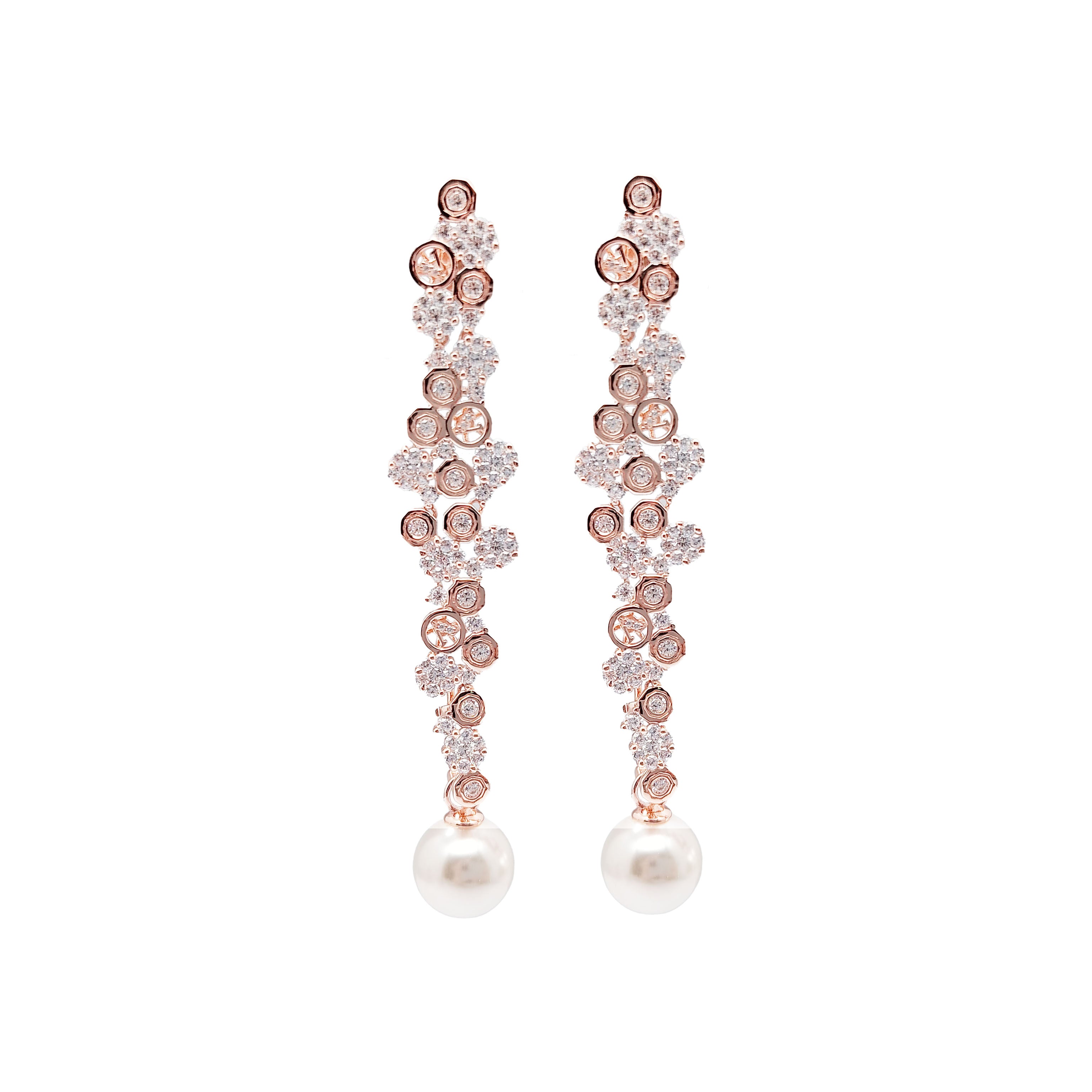 Elegant Affinity - Short Pearl Dangles