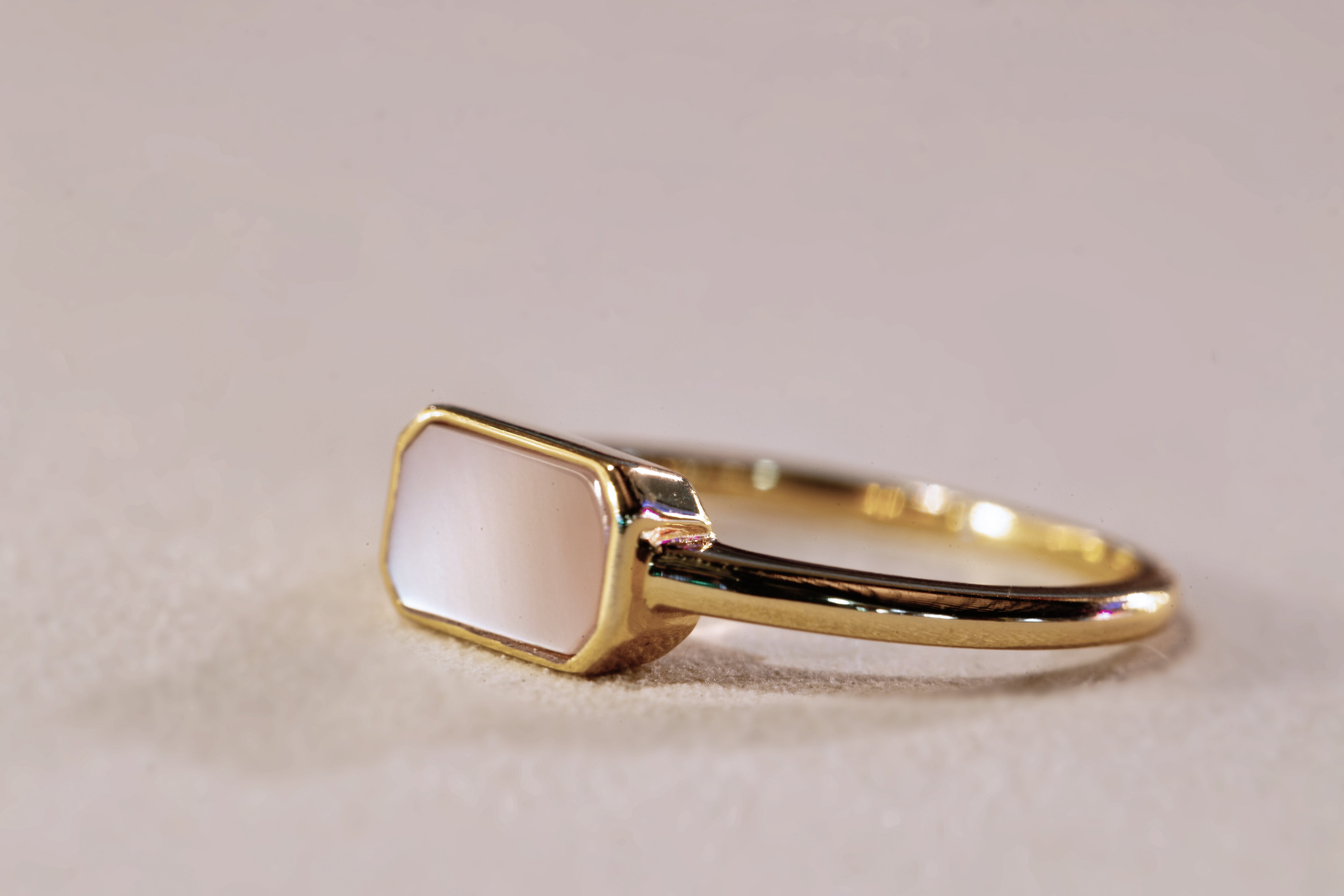 Cube Mother Of Pearl Ring