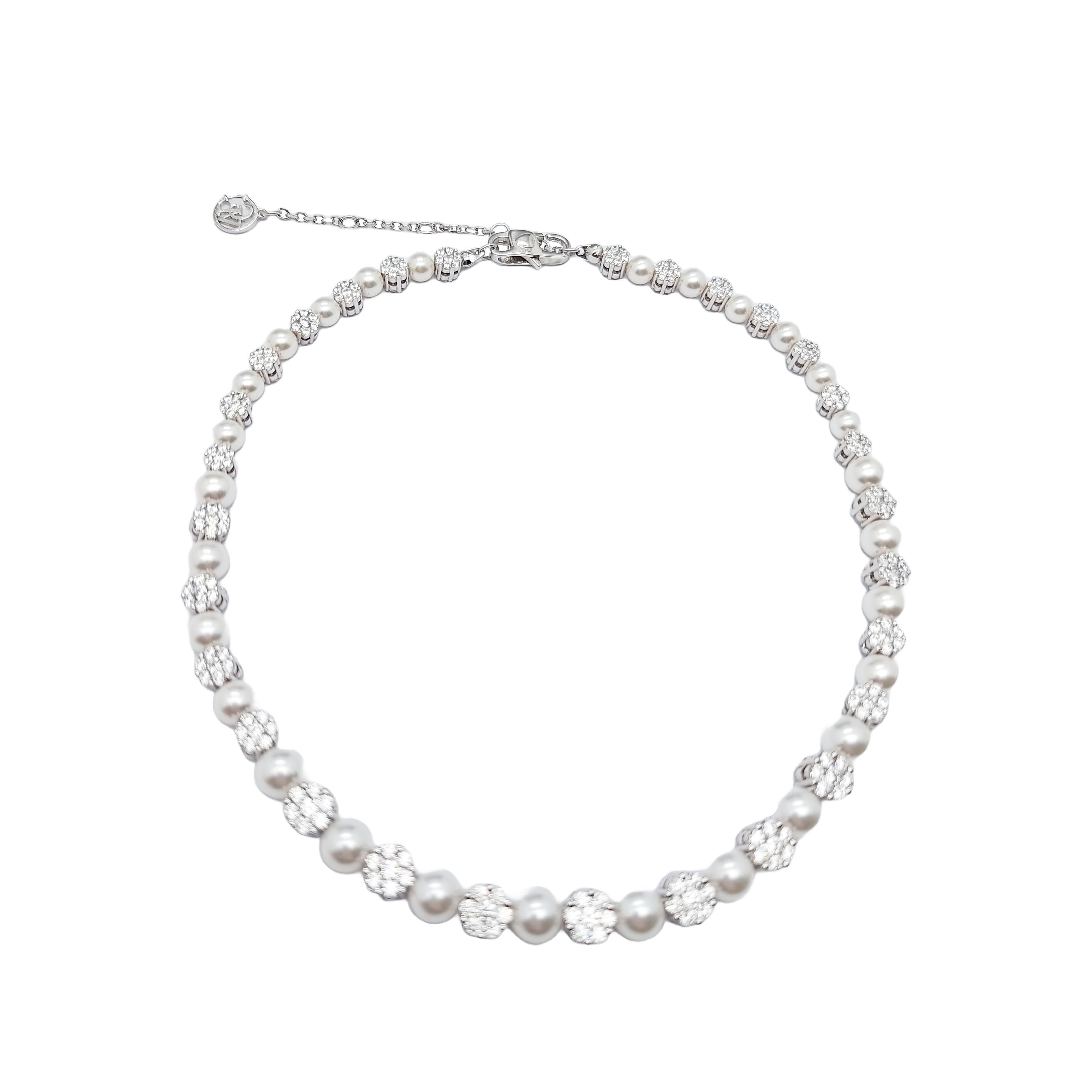 VICACCI Affinity Lucky Diamond Pearl Necklace (Deluxe)