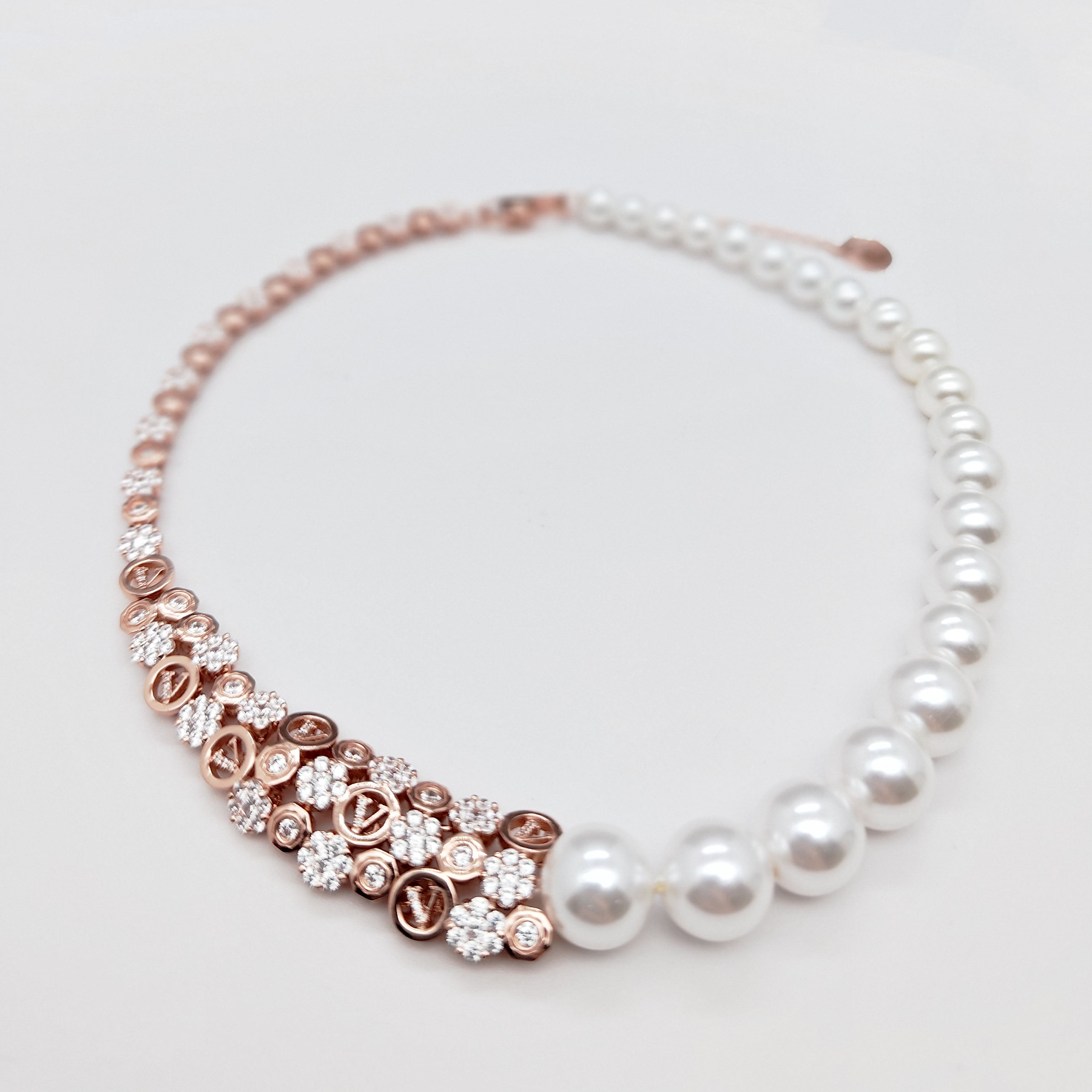 Elegant Affinity Pearl Necklace (8v)