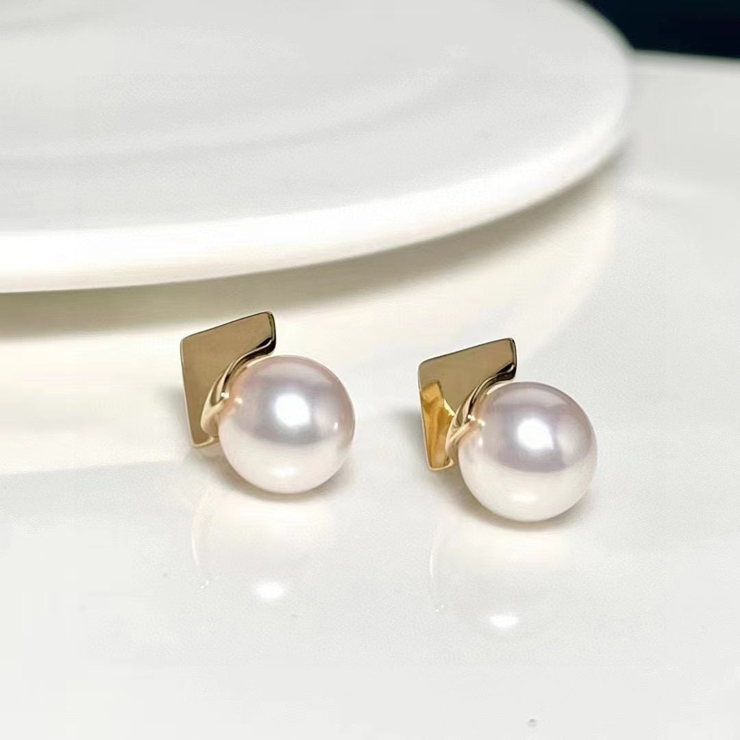 18K Graceful Aura Pearl Earring