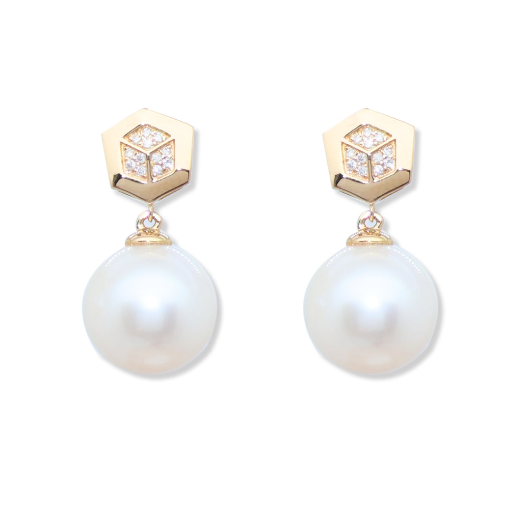 Pearl Hex Symphony Earring