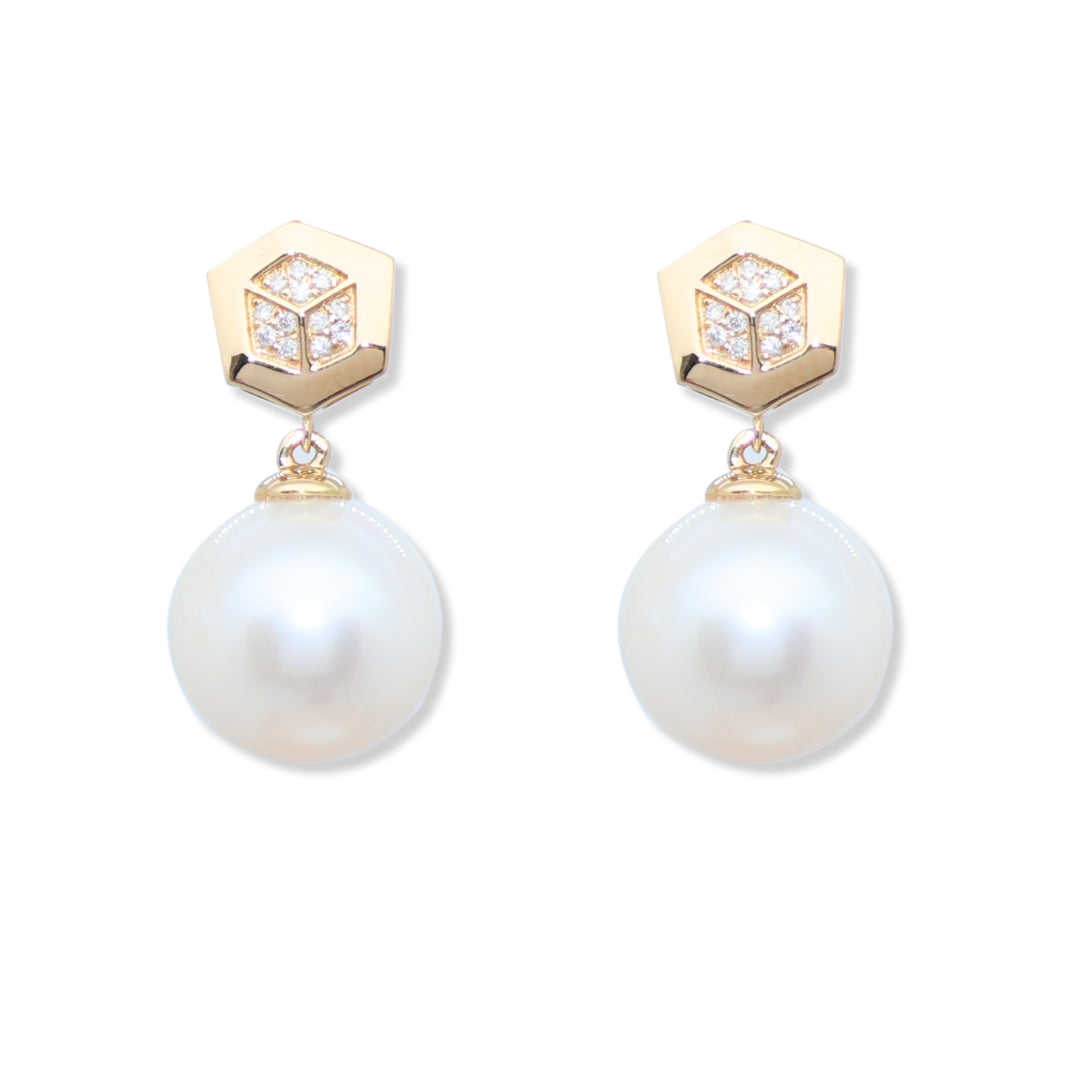 18K Pearl Hex Symphony Earring