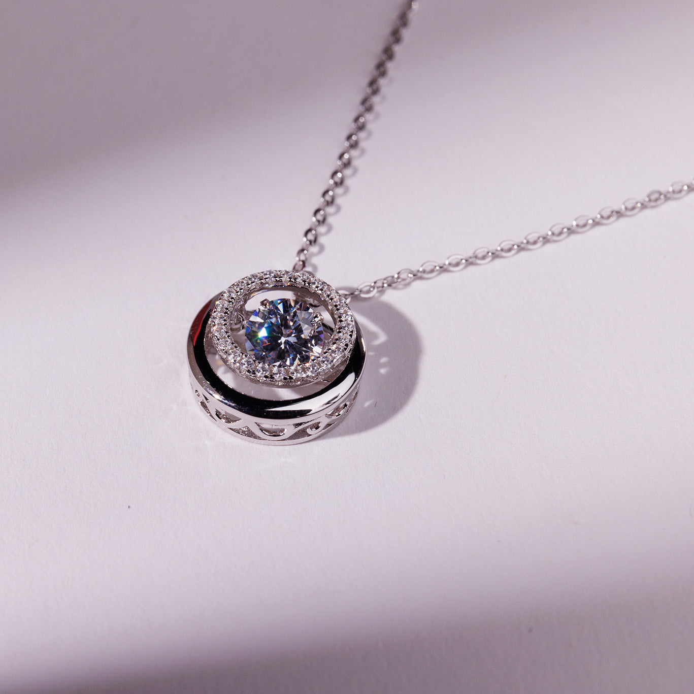 Circle Dancing Diamond necklace