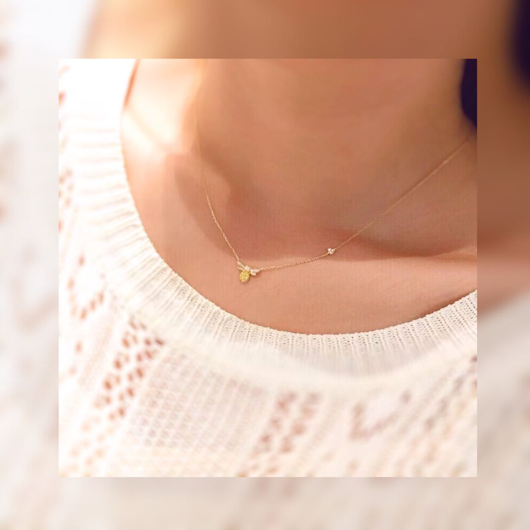 "little bee" diamond necklace yellow gemstone