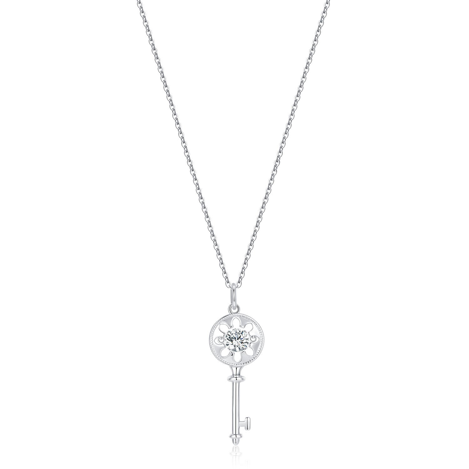 925 Sterling Silver Heart Lucky Key Core Necklace