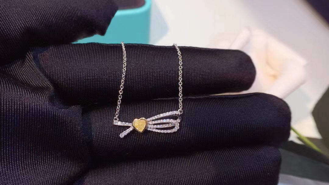 18K "heart bow" diamond Bracelet yellow gemstone