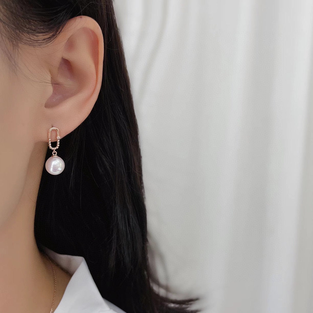 18K金鑽石淡水珍珠耳環個性設計不顯眼的仙女必備單品圓珠強光