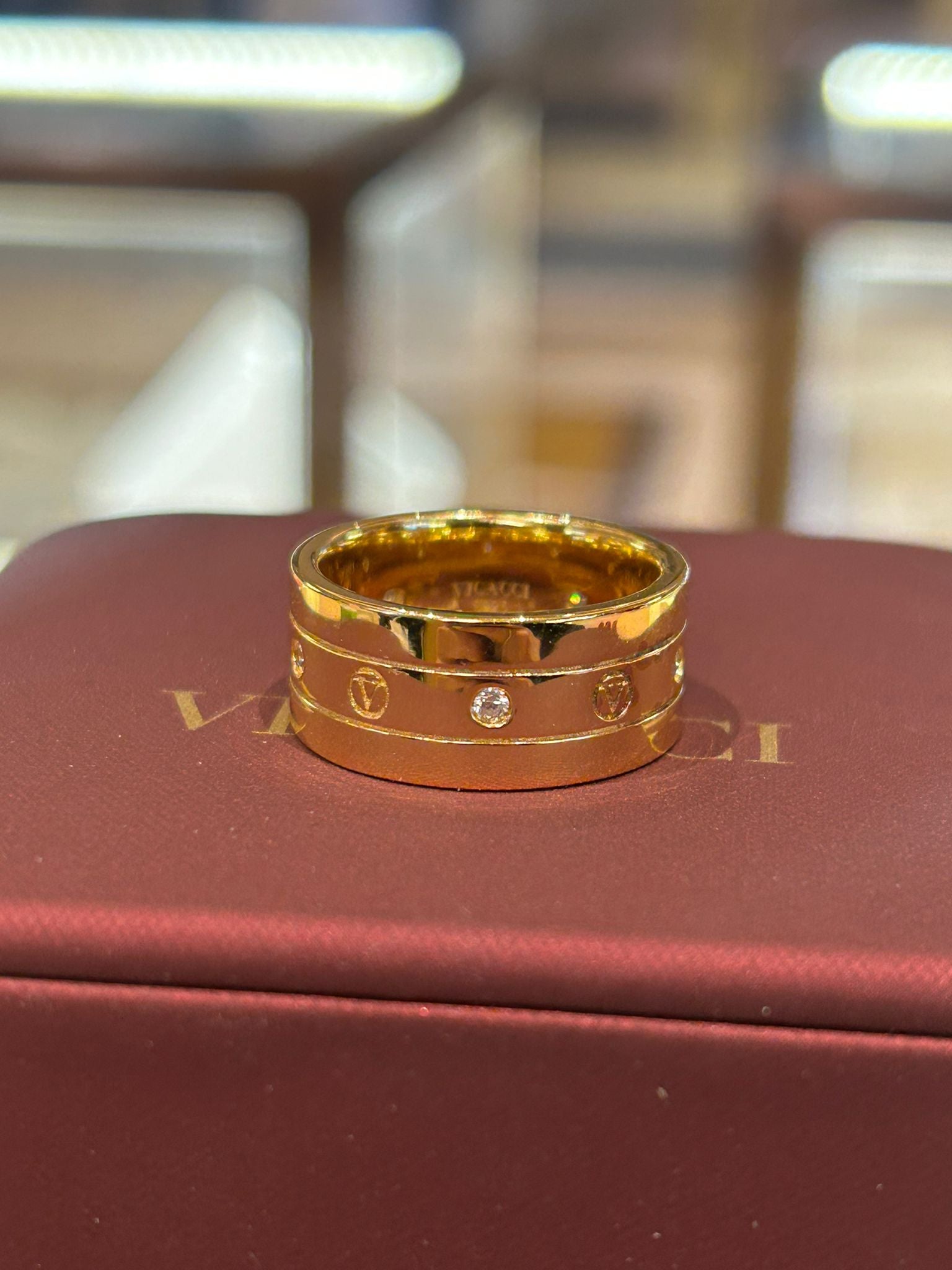 Vicacci Icon Ring