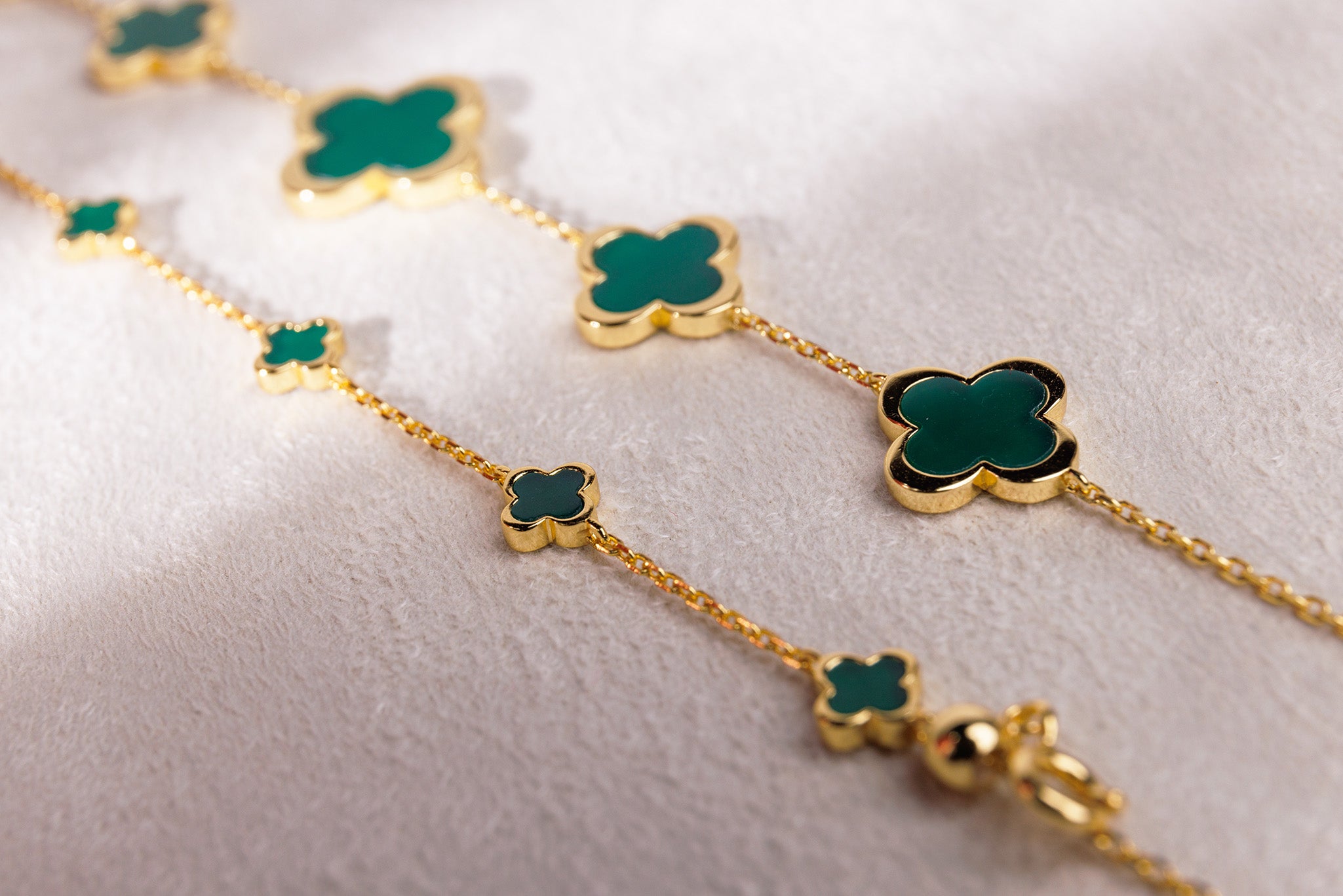 Clover Jade Bracelet