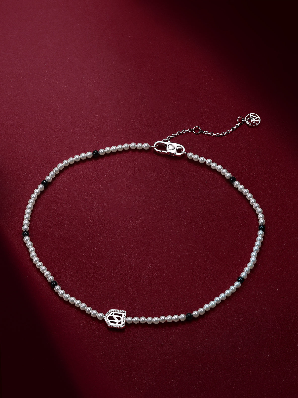 Elegant Affinity Open-work Radiant Pendant