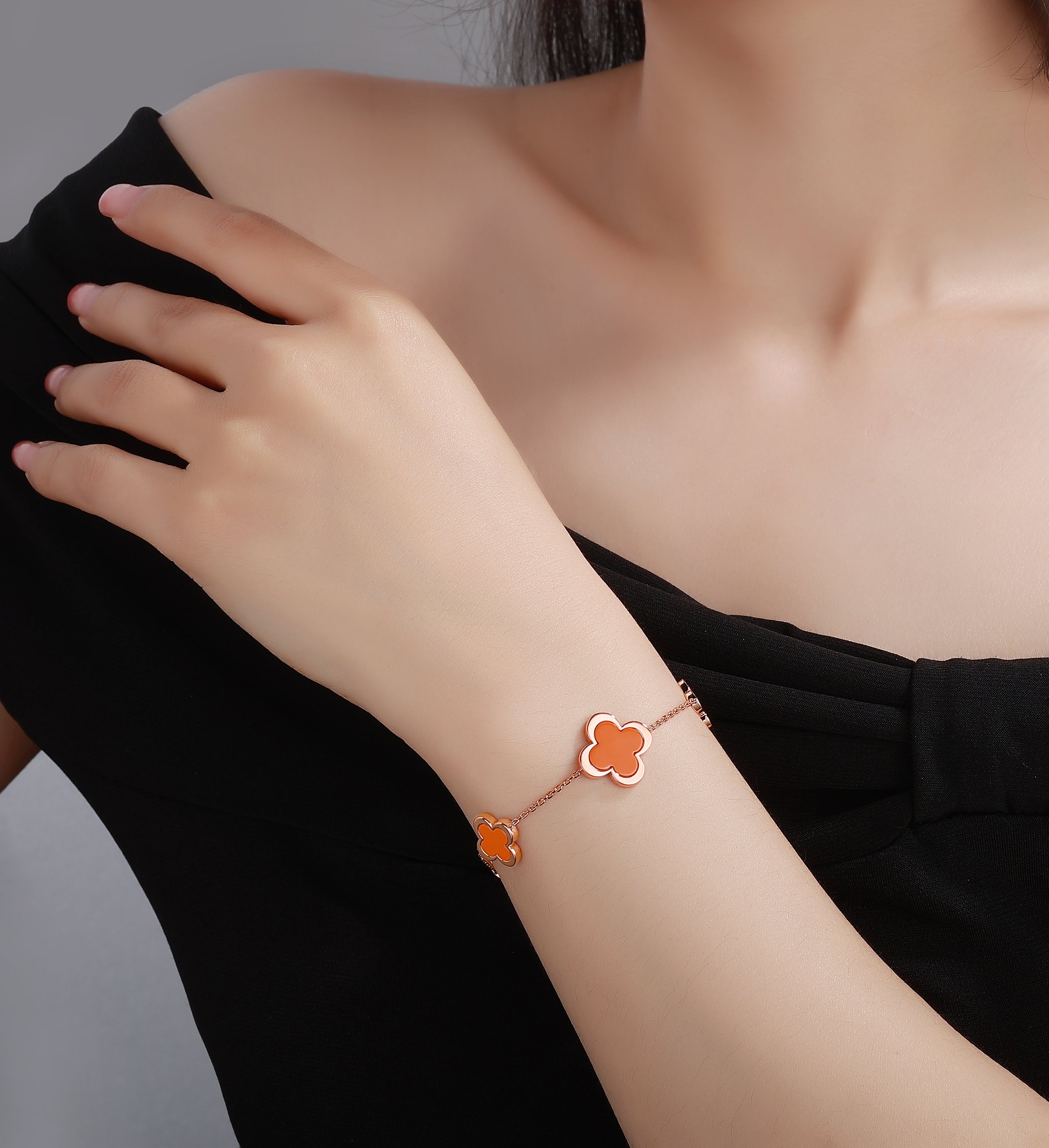 Clover mother of pearl Bracelet (16mm)