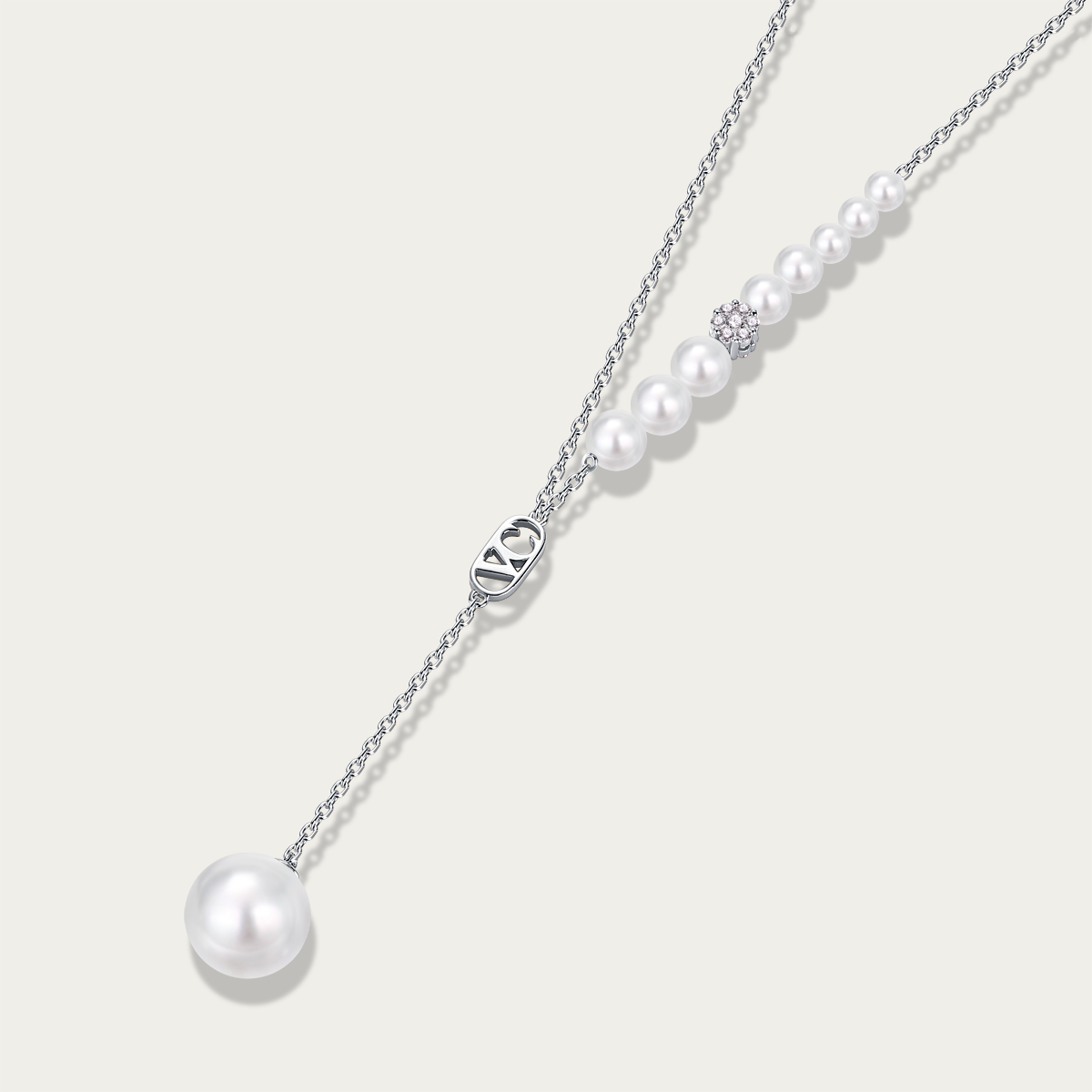 Graceful Serenity short Necklace