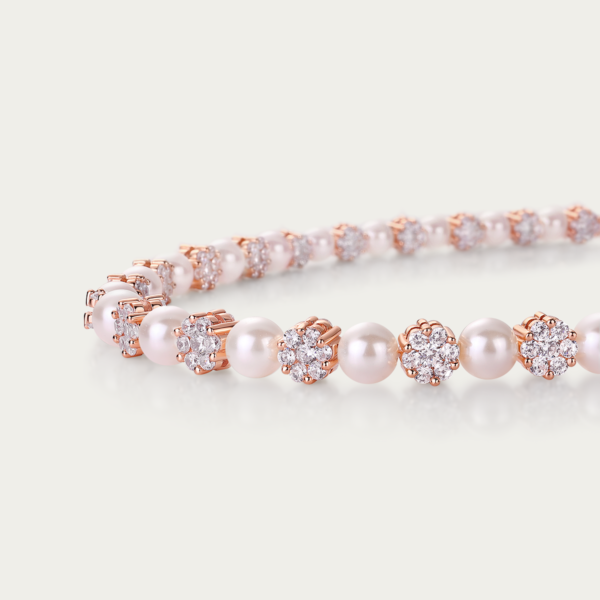 VICACCI Affinity Lucky Pearl Necklace